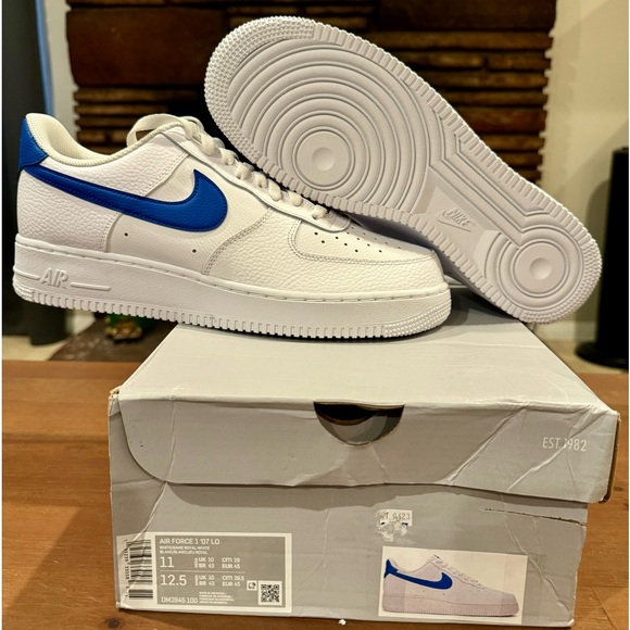 Nike Air Force 1 ‘07 Low “White Game Royal” / Sz. 11 / DS (New) - Picture 1 of 7